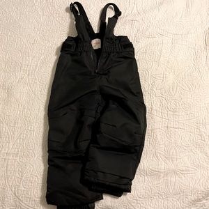 NWOT 2T Black Snow Bibs